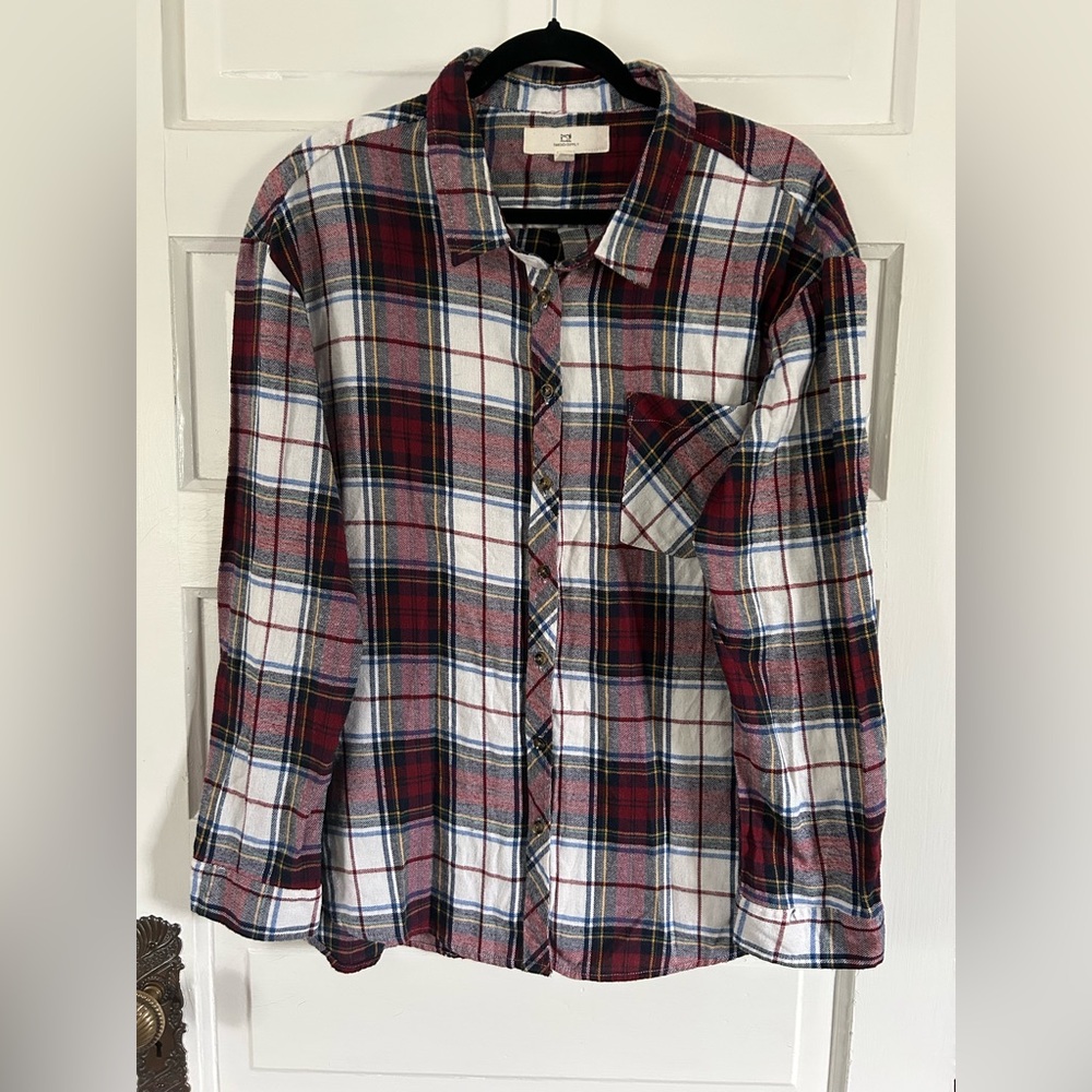Thread & Supply Red and White Plaid Flannel Button Down Shirt. Size Large